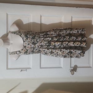 Green Pea Sleeveless Babydoll Daisy Print Dress M